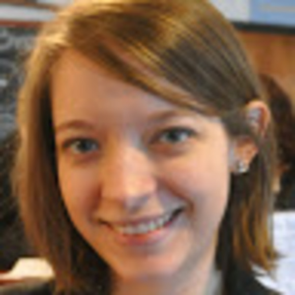 Meet your Posher, Caroline - Picture 1 of 1